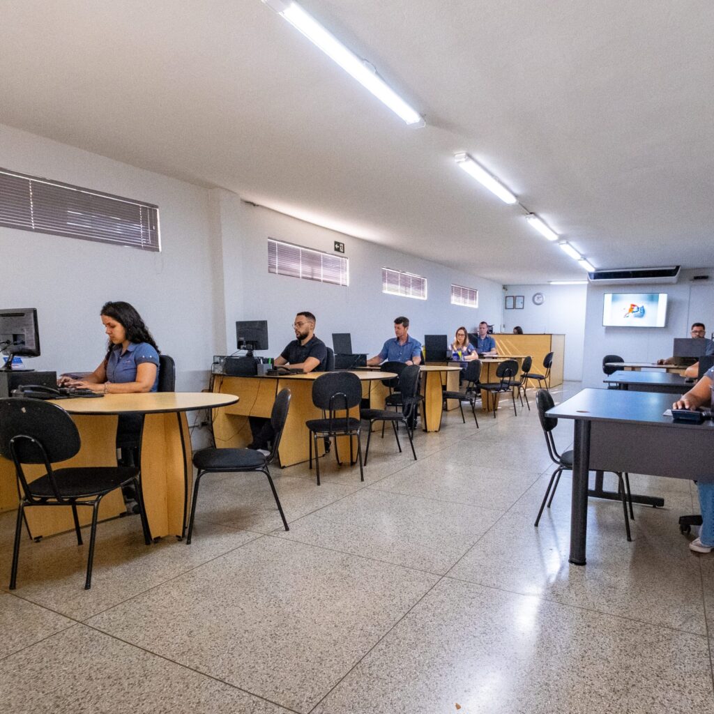 Área do Departamento Comercial da Verana Tecidos