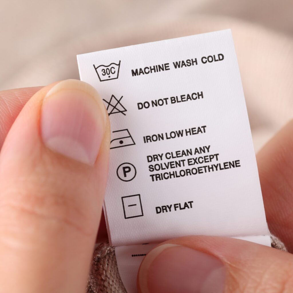 Modelo de etiqueta em tecido ou peça de roupa